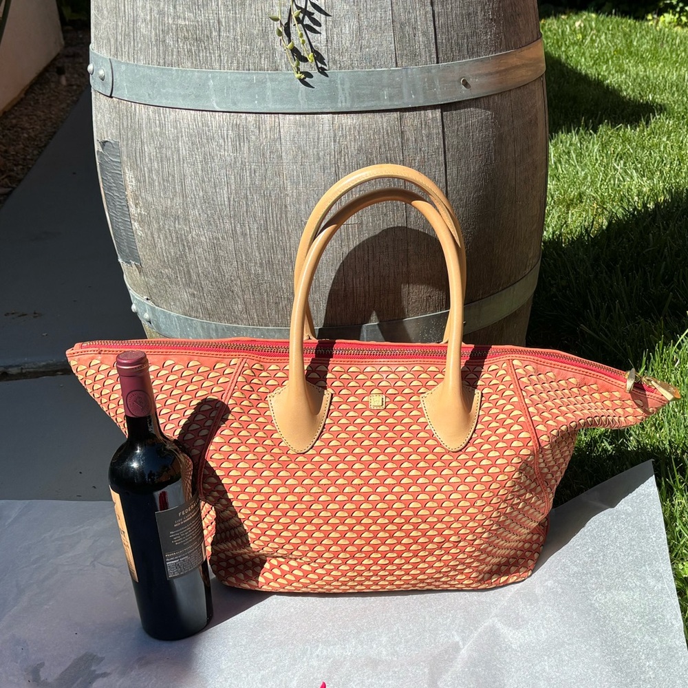 Pour La Victoire Leather basketweaved Authentic Extra Large Tote  Tan/Orange - Picture 2 of 16